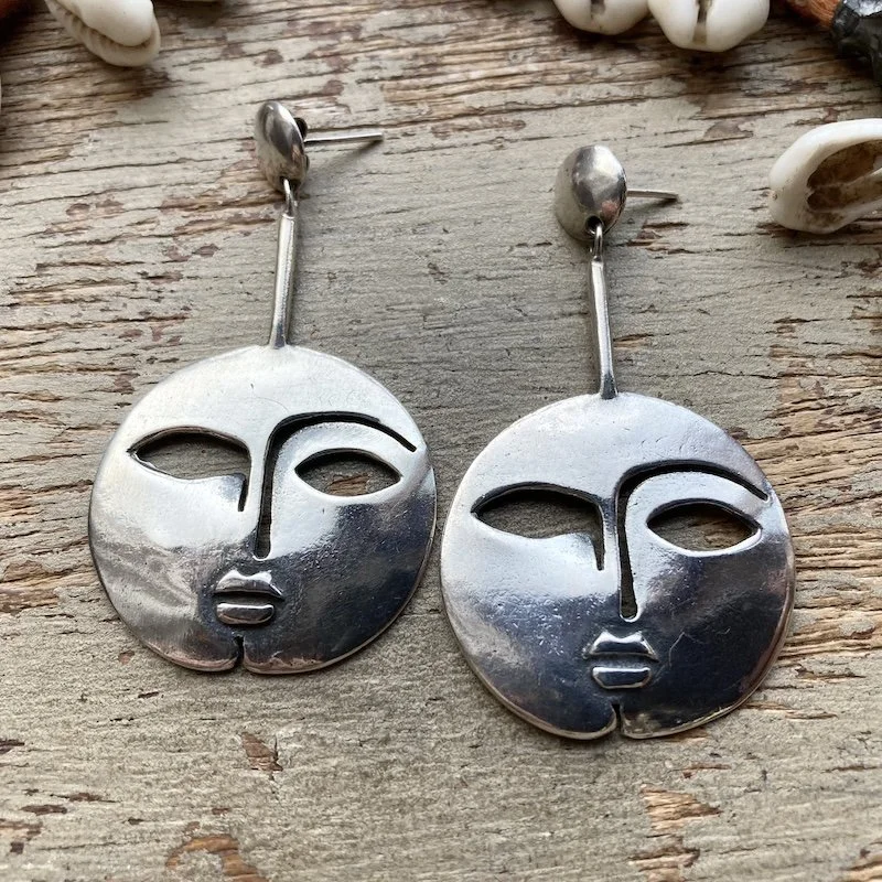 Incredible Vintage Minimalist Solid Silver Face Earrings
