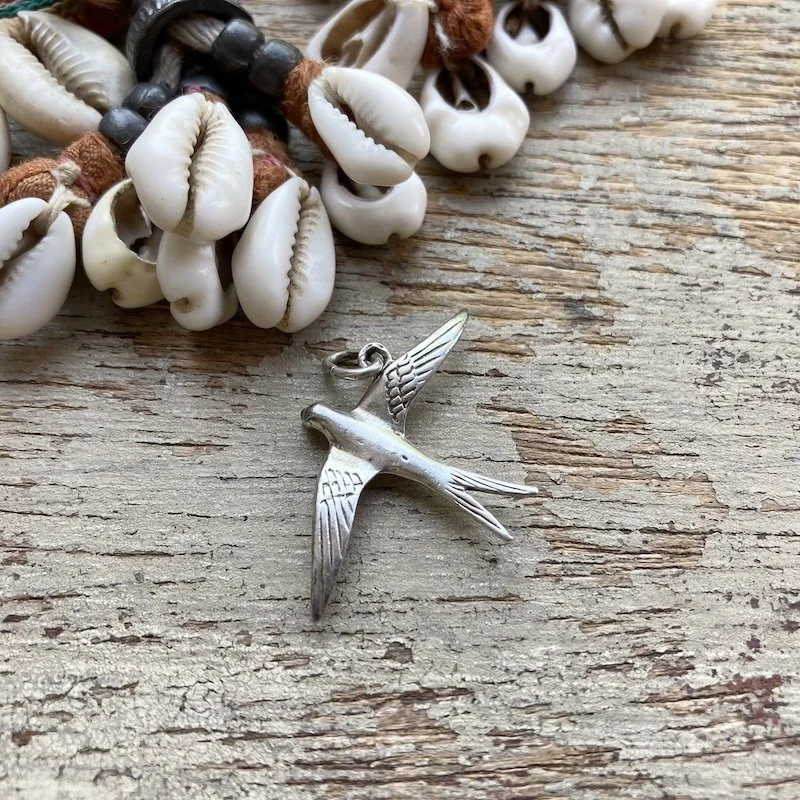 vintage sterling silver swallow pendant 1.jpeg