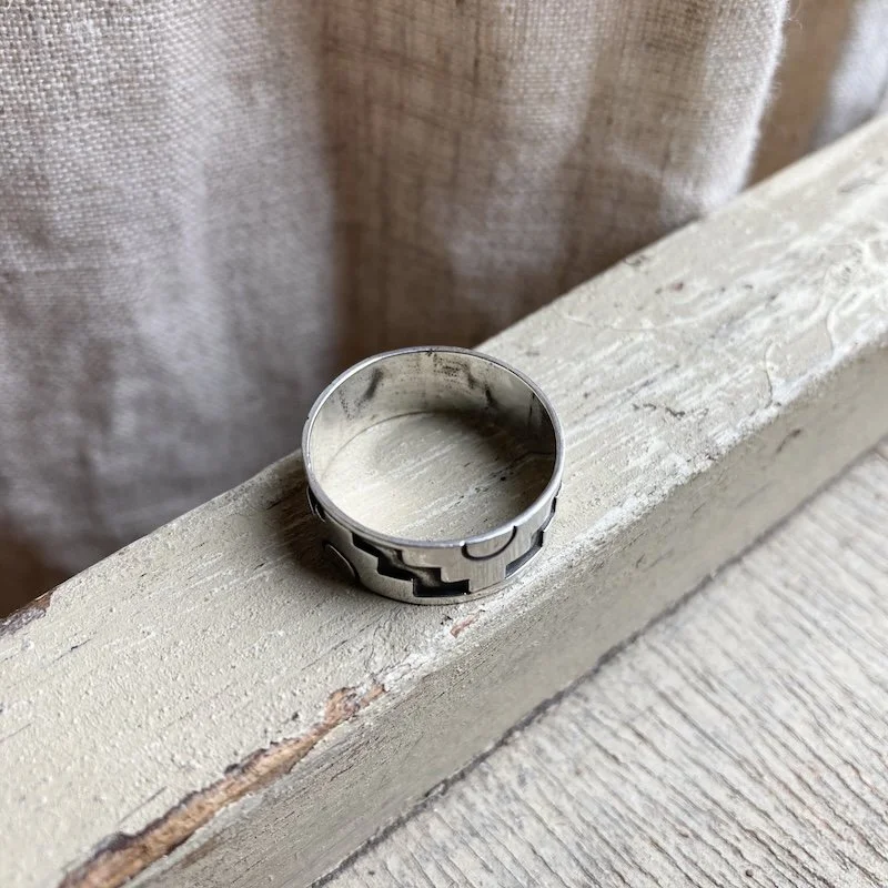 Funky Vintage Mexican Sterling Silver Ring