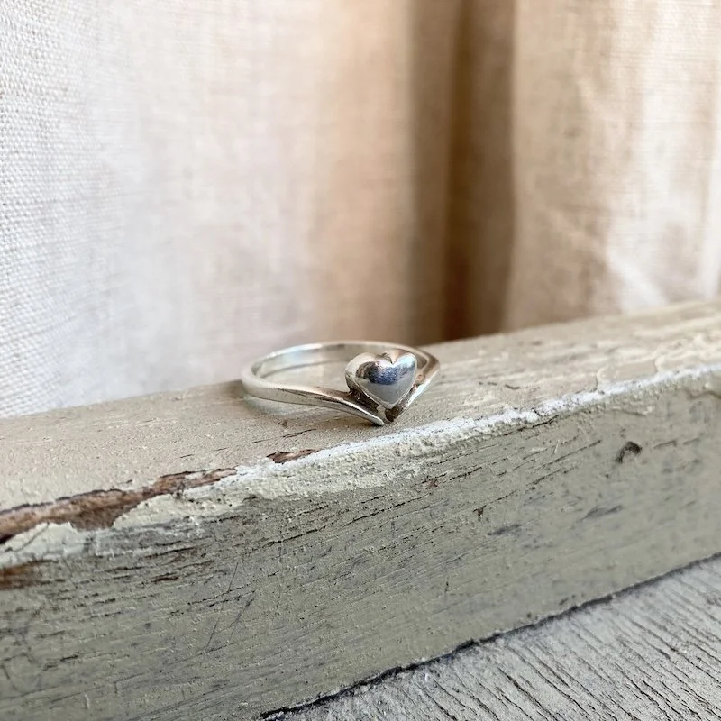 cute sterling silver heart ring 5.jpeg