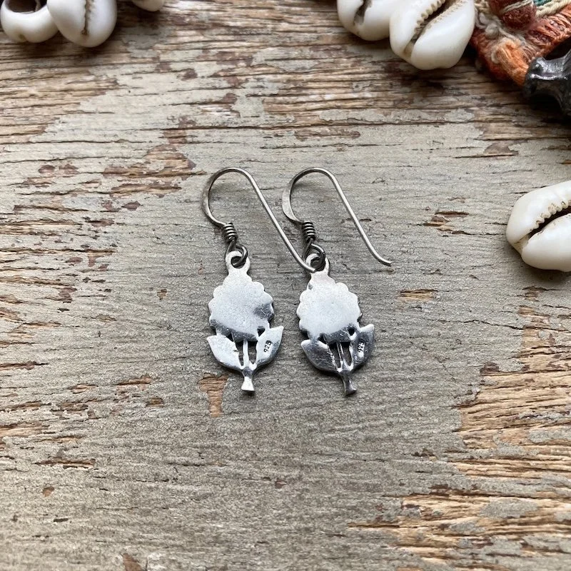 vintage sterling silver flower earrings 3.jpeg