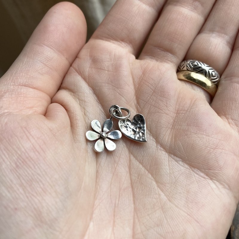 vintage sterling silver flower and heart pendant 3.jpeg