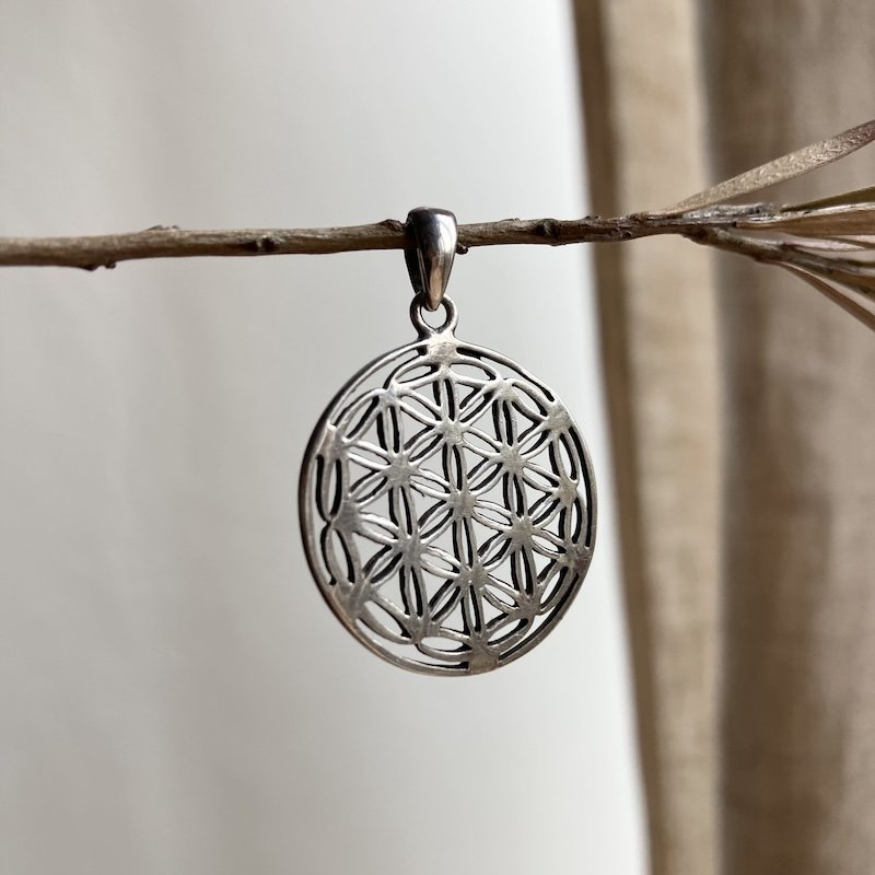 Lovely Sterling Silver Flower of Life Pendant