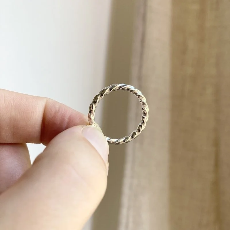 simple sterling silver twist ring 2.jpeg
