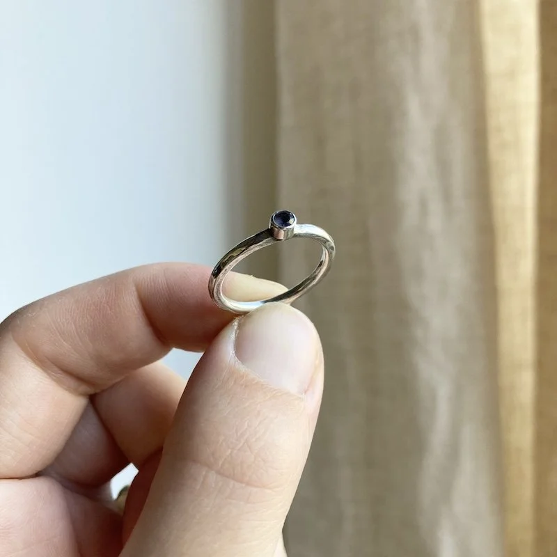 pretty sterling silver iolite ring 2.jpeg