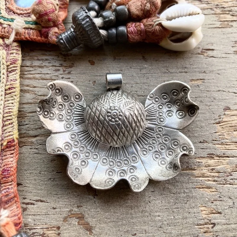 handmade solid pure silver Karen Hill Tribe flower pendant 1.jpeg