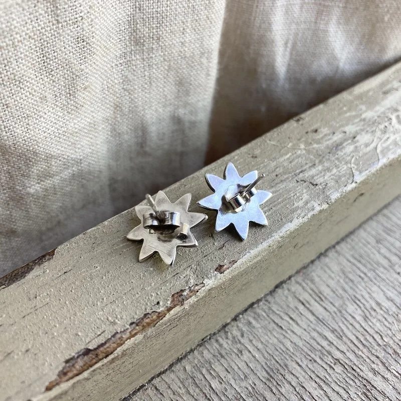 vintage sterling silver flower earrings 2.jpeg