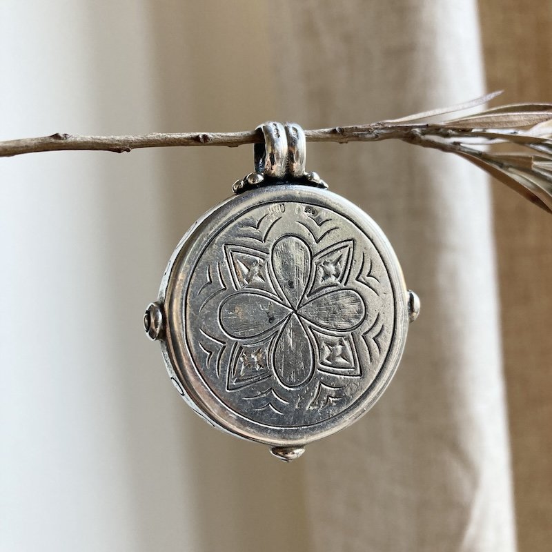 Beautiful Vintage Sterling Silver Azurite Malachite Pendant