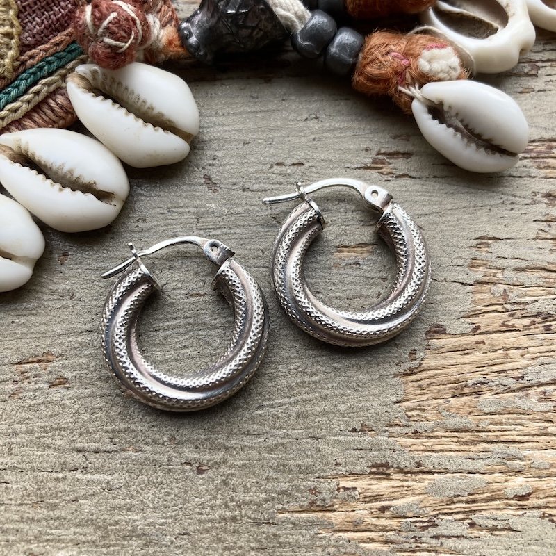 vintage chunky sterling silver hoops 1.jpeg