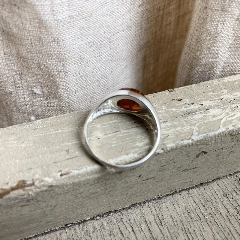 Lovely Vintage Sterling Silver and Amber Ring