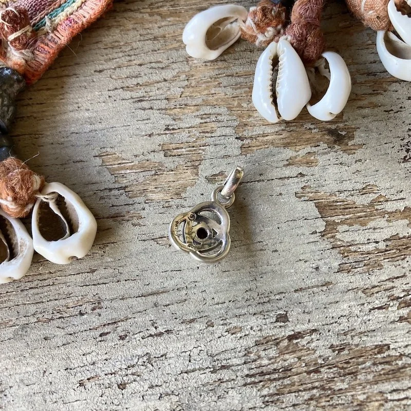 sterling silver celtic garnet pendant 2.jpeg