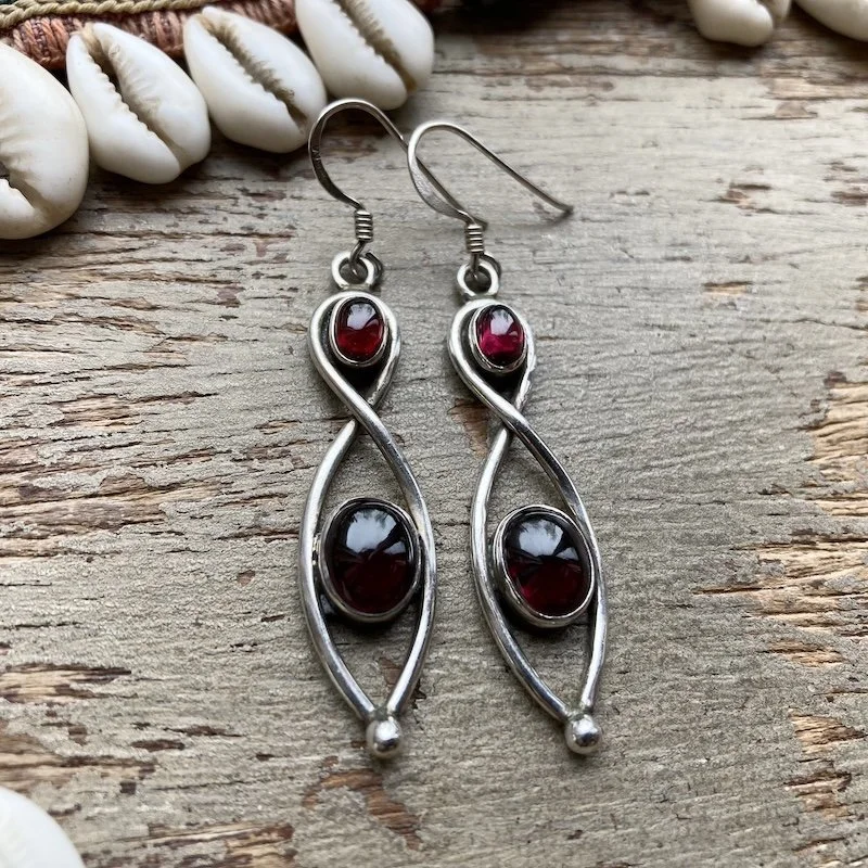 vintage sterling silver garnet earrings 2.jpeg
