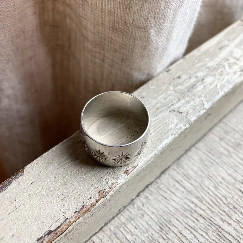 vintage solid silver sunburst ring 3.jpeg