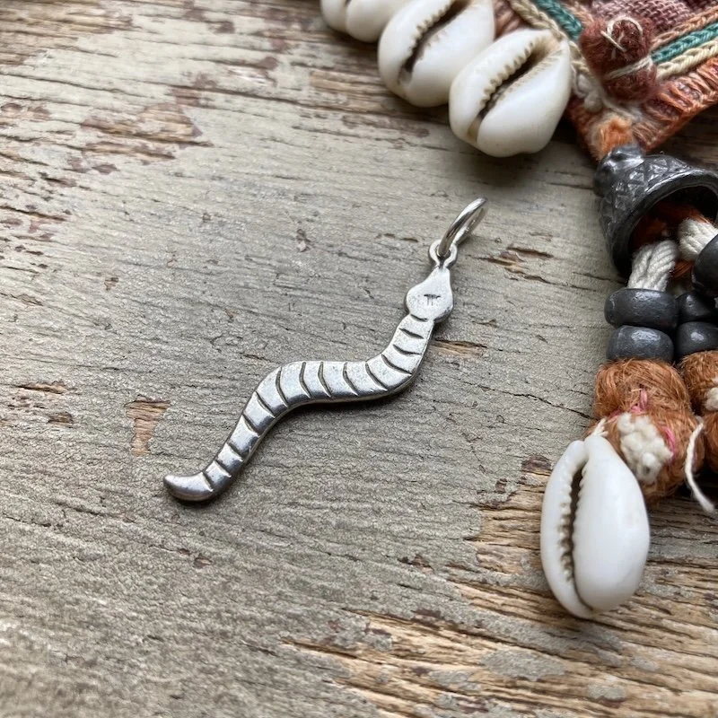 vintage sterling silver snake pendant 2.jpeg