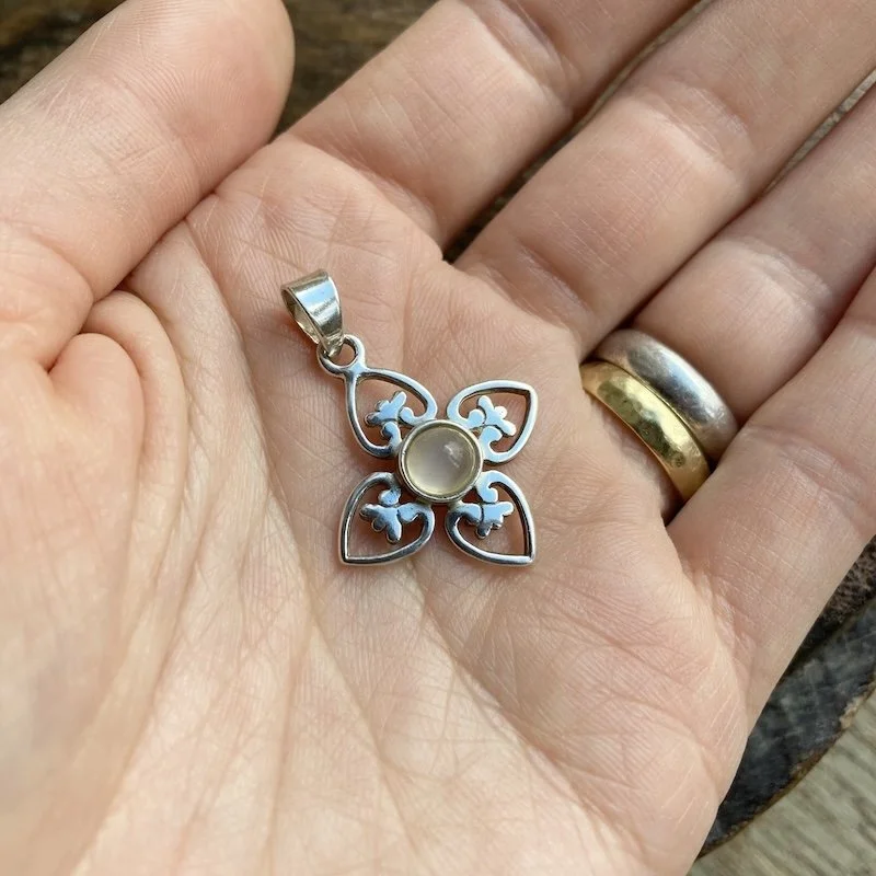 sterling silver moonstone flower pendant 4.jpeg