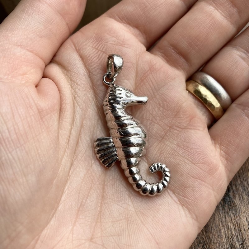 Beautiful Large Sterling Silver Seahorse Pendant