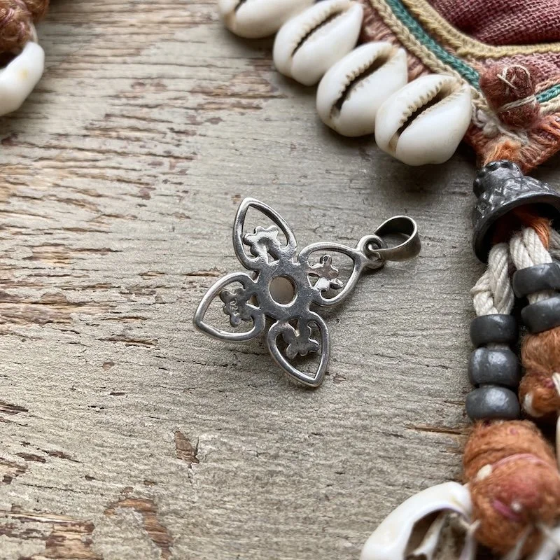 sterling silver and moonstone flower pendant 3.jpeg