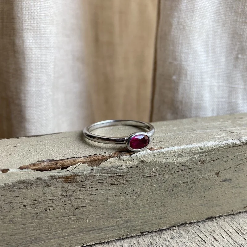 sterling silver pink sparkly ring 1.jpeg