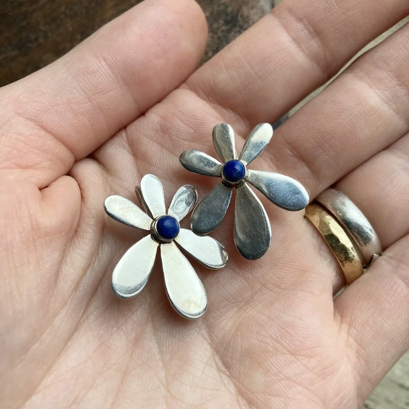 vintage sterling silver flower earrings 3.jpeg