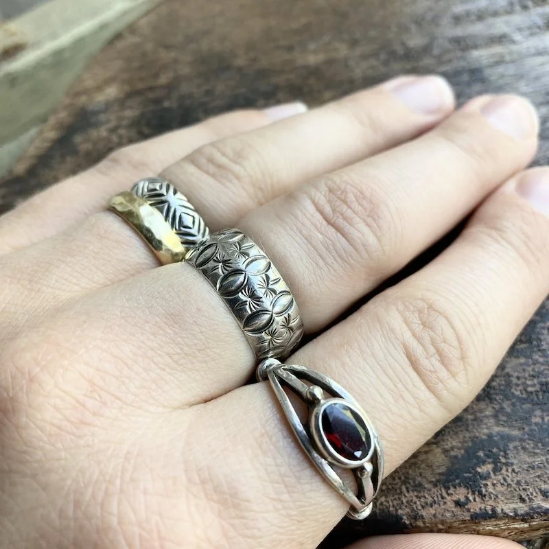 funky vintage solid silver engraved ring 4.jpeg