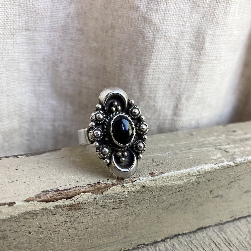 vintage ornate sterling silver and black onyx ring 1.jpeg