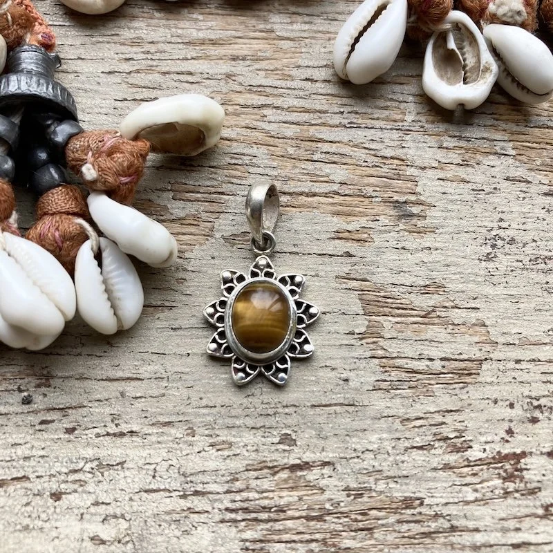 ornate sterling silver tiger's eye pendant 1.jpeg