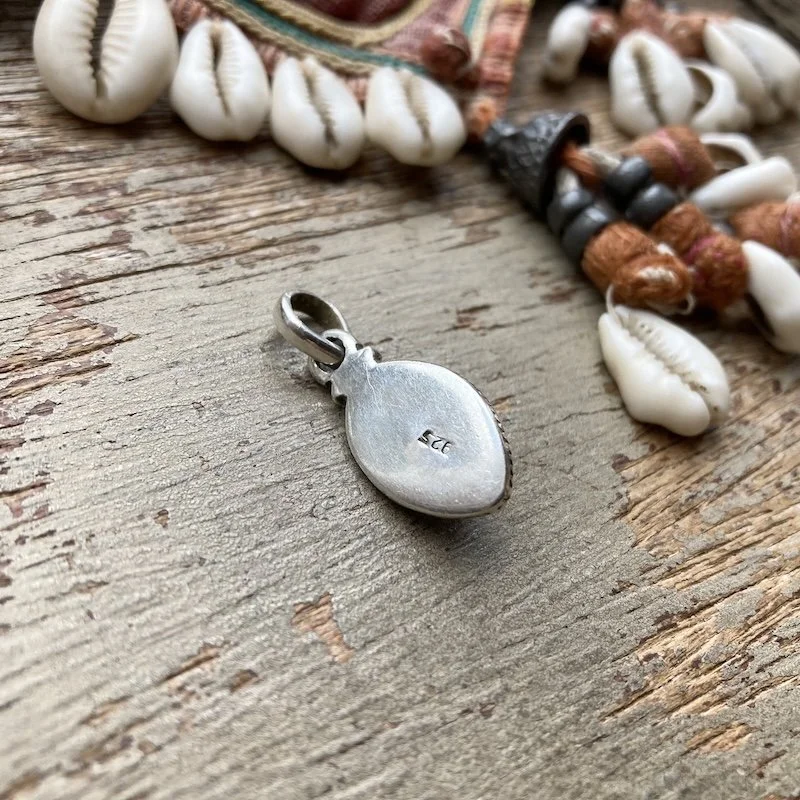 ornate sterling silver chalcedony pendant 3.jpeg