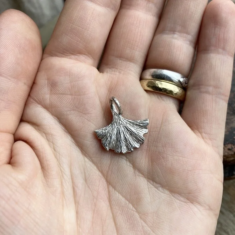 sterling silver ginkgo leaf pendant 3.jpeg