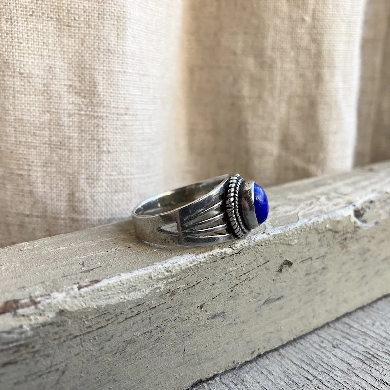 vintage sterling silver lapis lazuli ring 2.jpeg