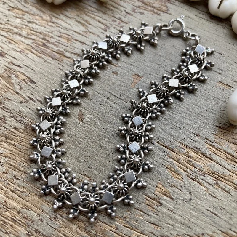 Wonderful Ornate Indian Sterling Silver Bracelet