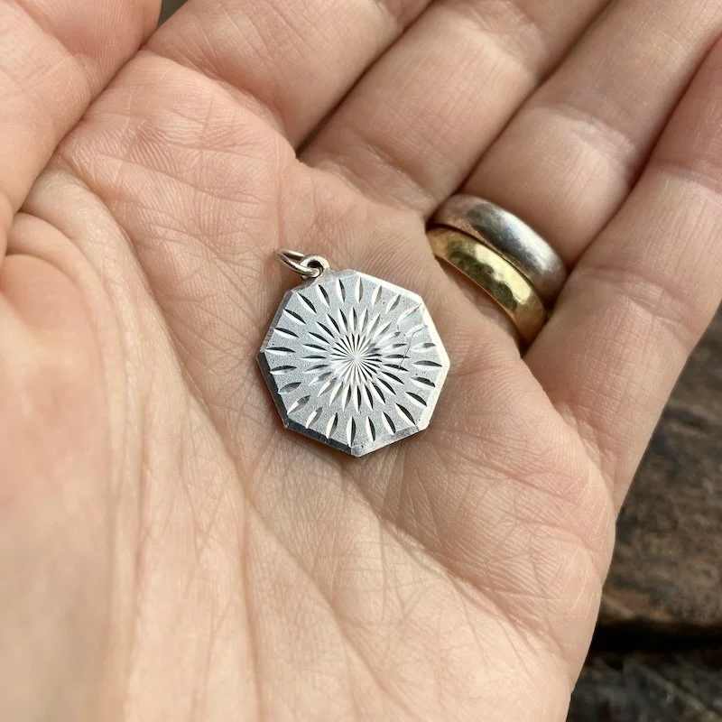 vintage sterling silver sunburst pendant 3.jpeg