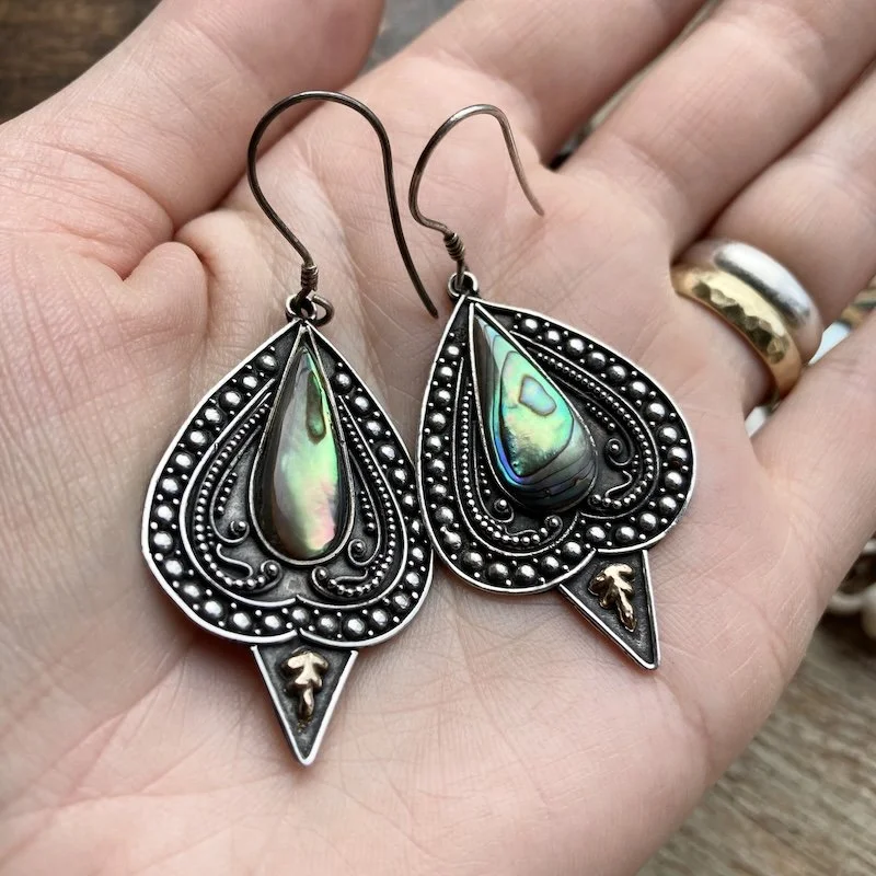 vintage ornate Balinese sterling silver abalone shell earrings 4.jpeg