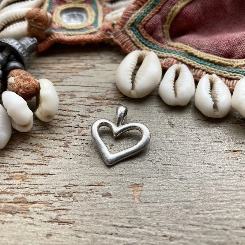 Pretty Sterling Silver Simple Love Heart Pendant