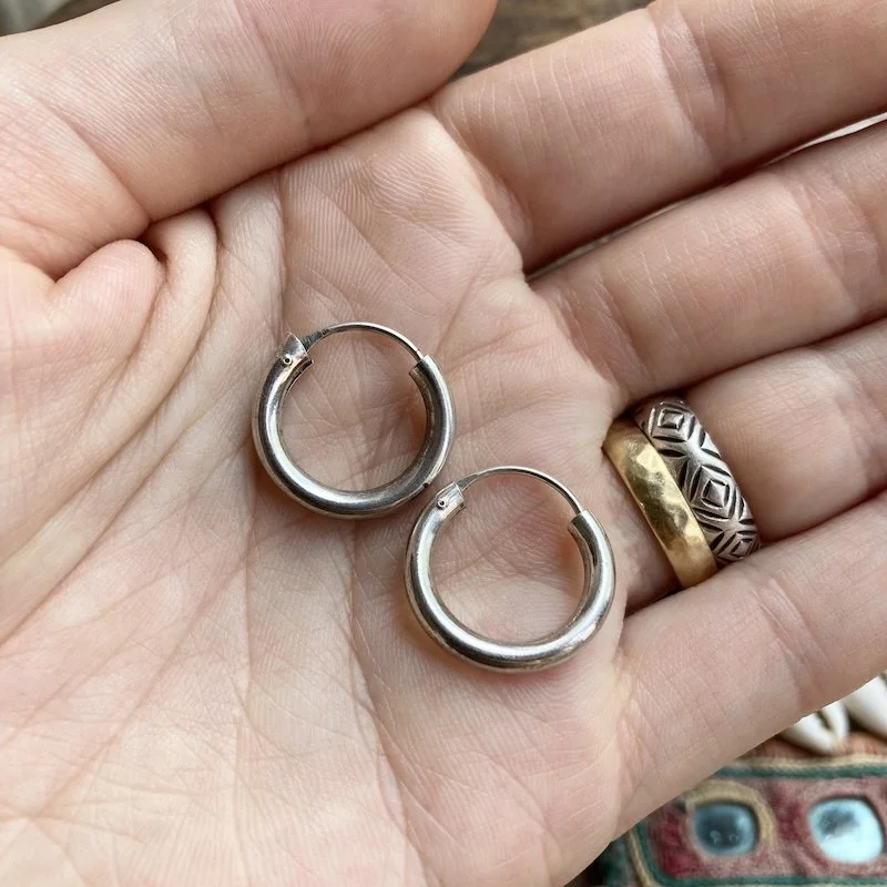 simple sterling silver hoops 3.jpeg