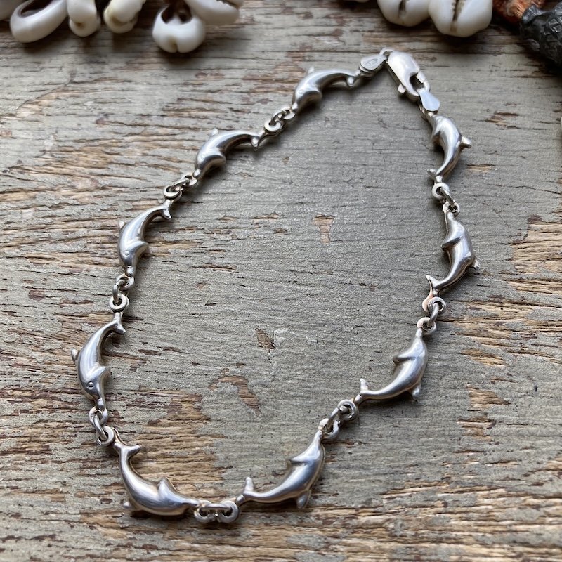 Pretty Vintage Sterling Silver Dolphin Bracelet