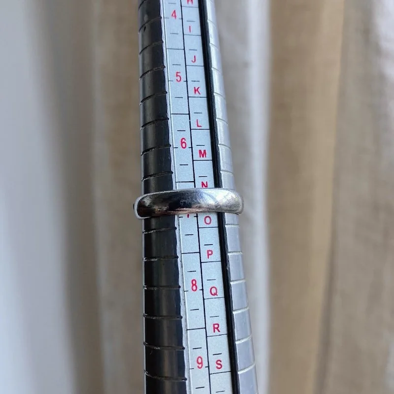 vintage ornate sterling silver lapis lazuli ring 5.jpeg