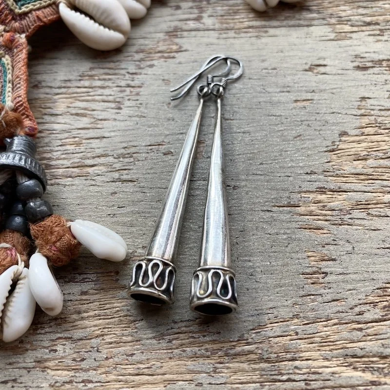 vintage Balinese sterling silver dangly earrings 3.jpeg