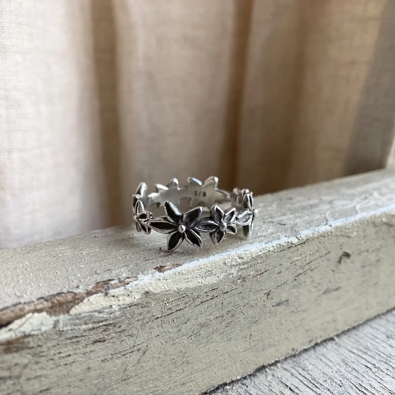 sterling silver flower ring 2.jpeg