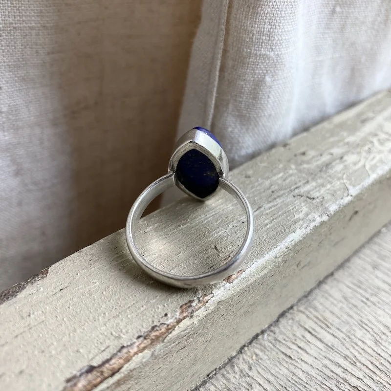 simple sterling silver and lapis lazuli ring 2.jpeg