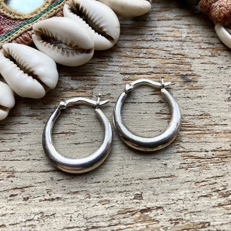 simple sterling silver hoops 2.jpeg