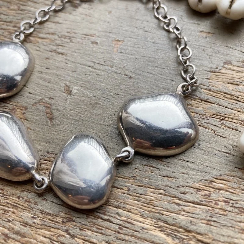 Beautiful Sterling Silver Pebble Bracelet