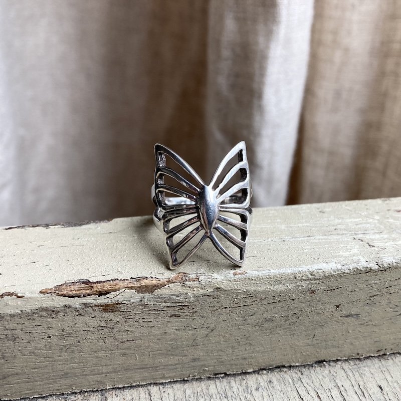 Cute Vintage Sterling Silver Butterfly Ring
