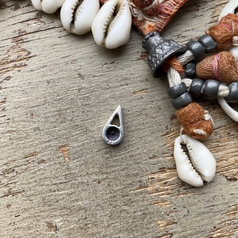 sterling silver sparkly iolite pendant 3.jpeg