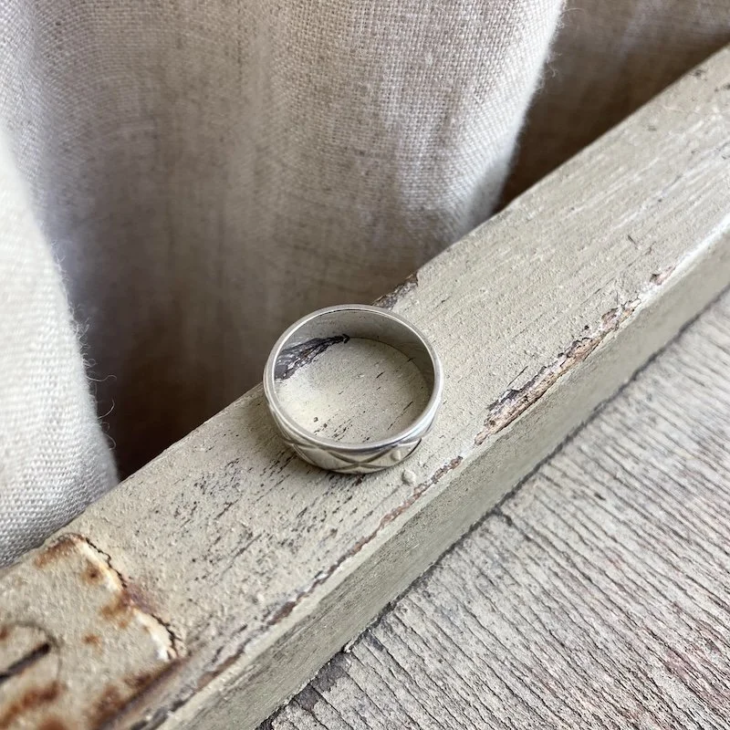 engraved solid silver band ring 2.jpeg