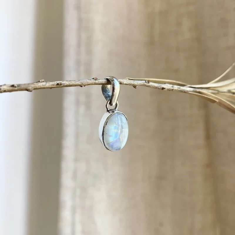simple sterling silver rainbow moonstone pendant 1.jpeg