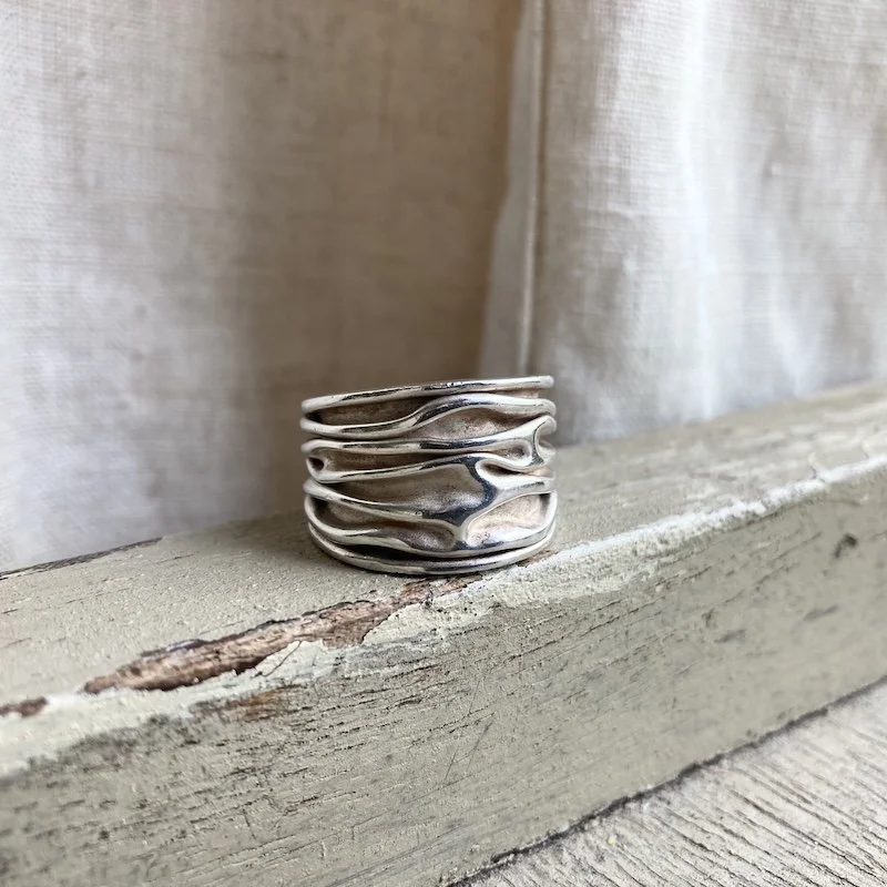 chunky textured solid silver ring 1.jpeg