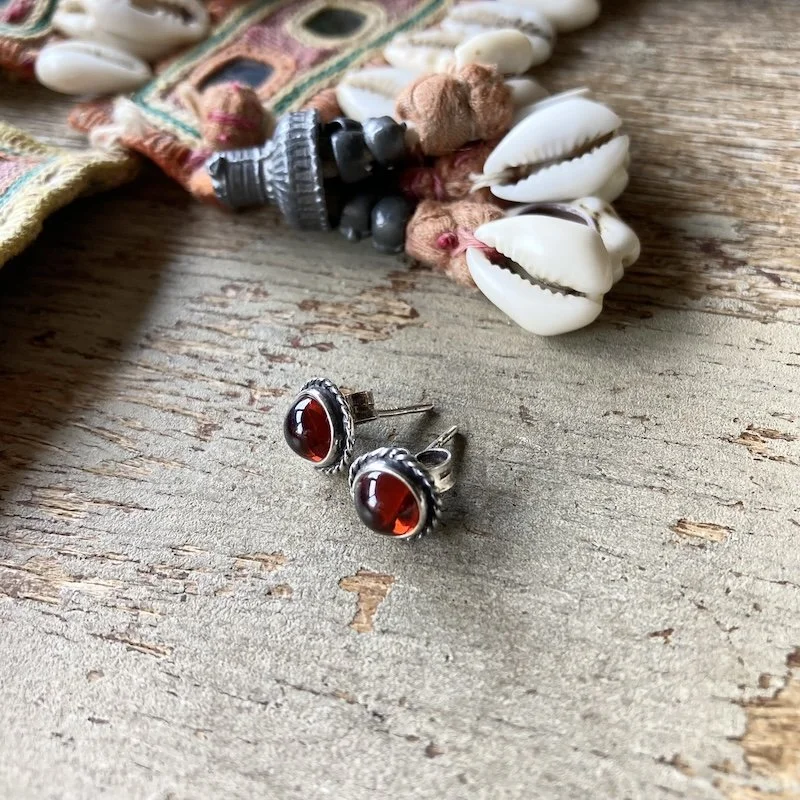 cute little sterling silver and amber earrings 2.jpeg