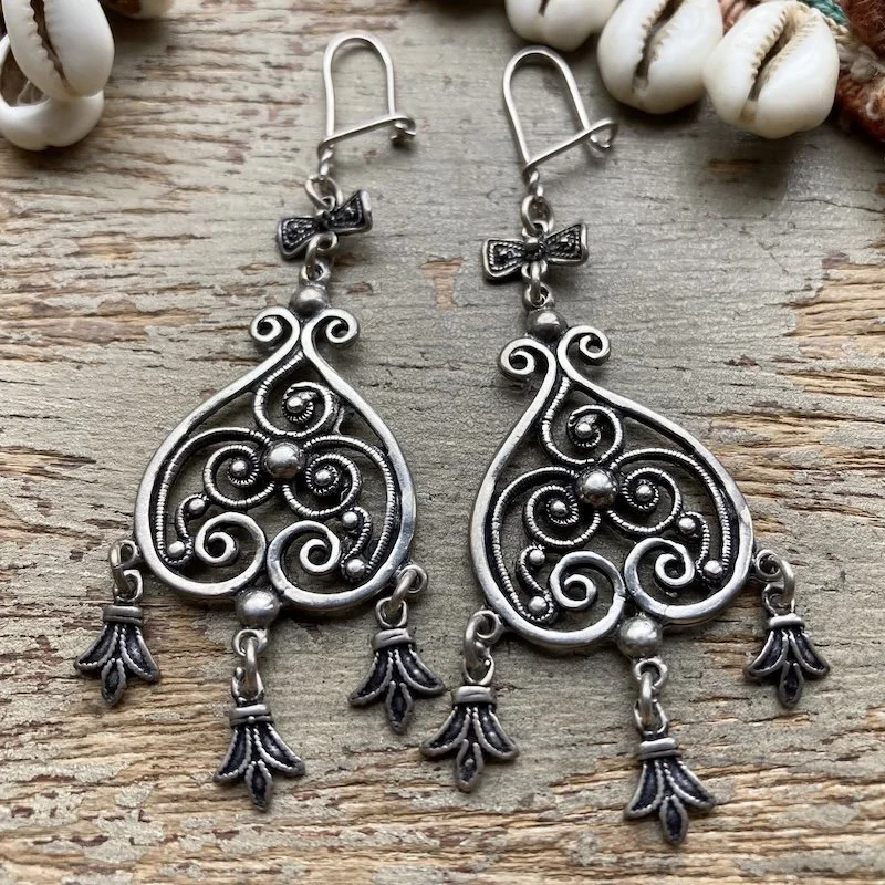 vintage sterling silver dangly bohemian earrings.jpeg