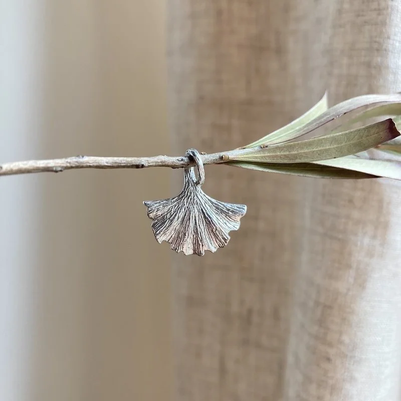 sterling silver ginkgo leaf pendant 4.jpeg