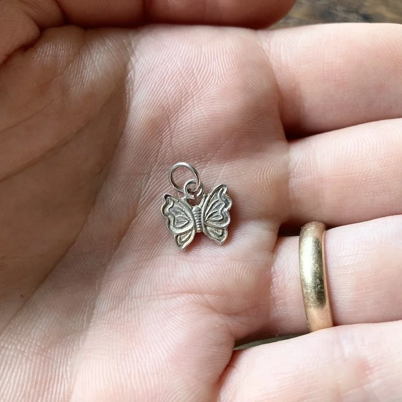 sweet little sterling silver butterfly pendant 5.jpeg